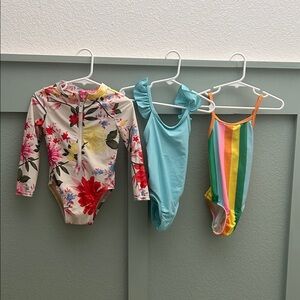 Old navy 2T-3T swim girls